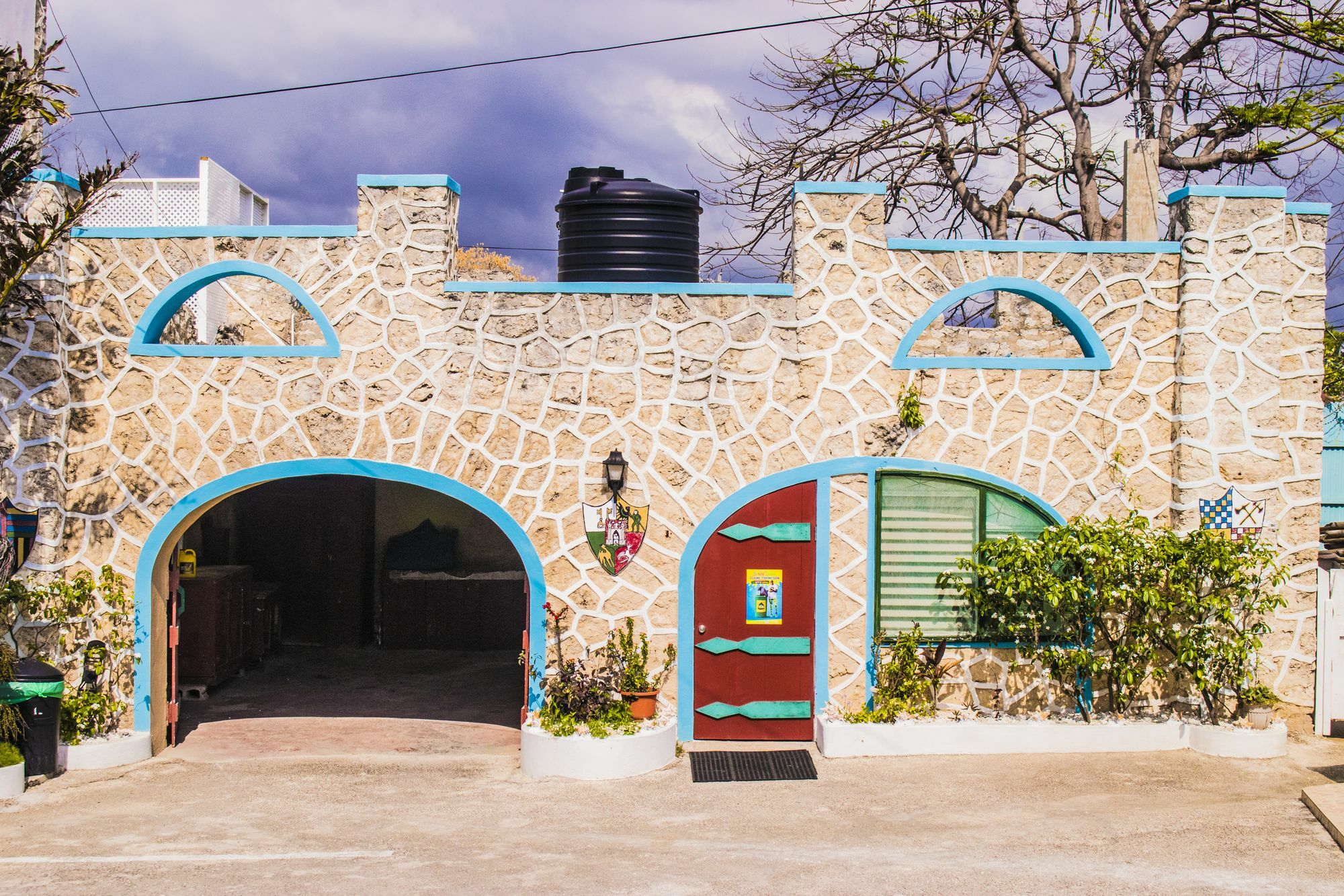 Blue Cave Castles Hotel Negril Exterior photo